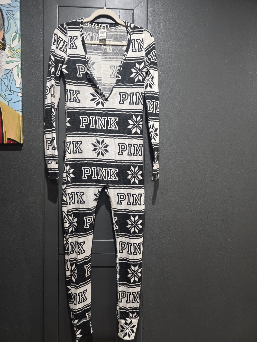 PINK Victoria's Secret Kids Black & White One-Piece Pajama Romper